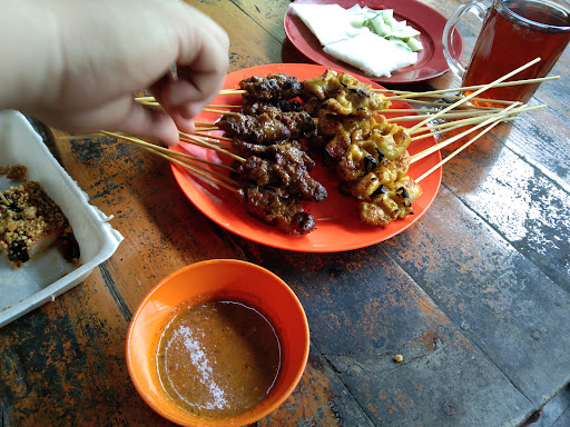 Warung Bond
