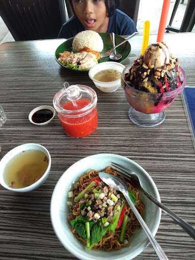 Zie Michiz Kafe