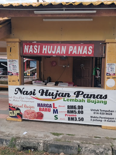 Nasi hujan panas lembah bujang