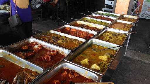 KEDAI MAKAN ABANG MAT