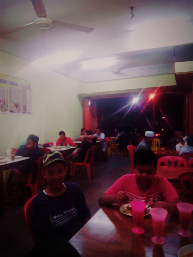Restaurant Kuning Masakan Panas
