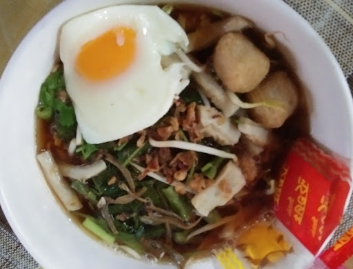 Warung Masakan Panas Ala Thai Tualang Kudung