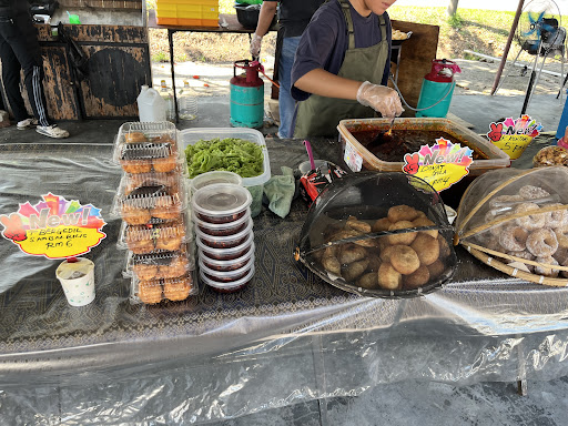 Gerai Dak Cha • Pau Sambal Legend
