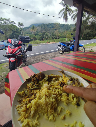 KEDAI MAKAN SALINA, KAMPUNG PILAH TENGAH, KUALA PILAH