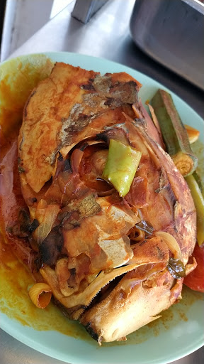 Kedai Makanan Dan Minuman Pazlina Harun