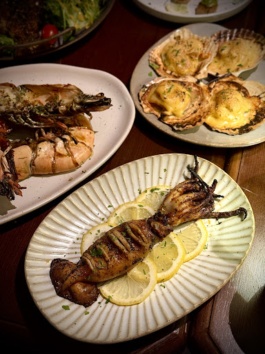 Maison Chusan Grill & Seafood Bar