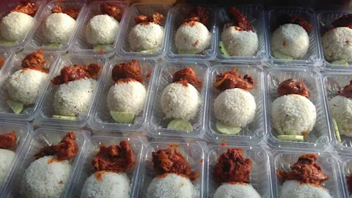 Shima nasi lemak hujan panas