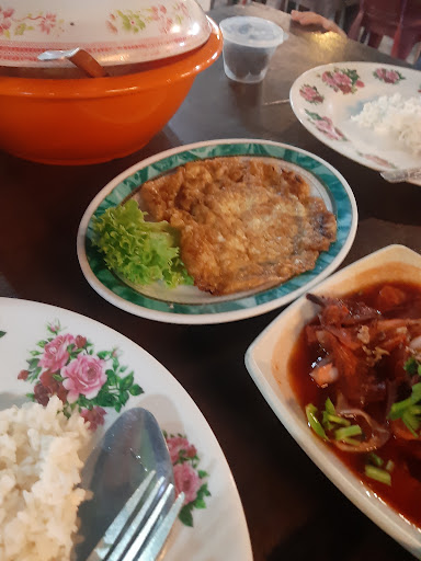 Tomyam Putri & Western
