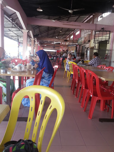 Restoran Ikan Dori Dan Masakan Panas