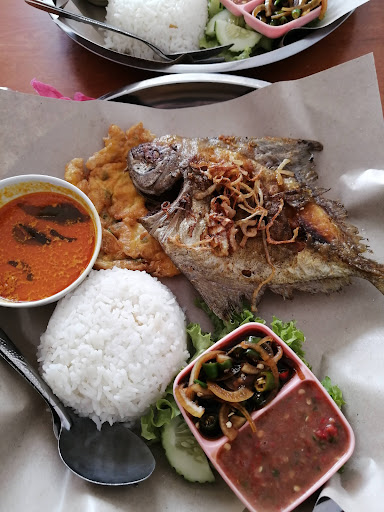 Bawal Panas Ketagih(wanis aroma ikan bakar)