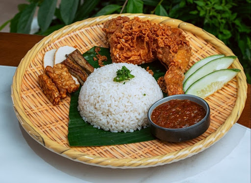 Makan Makan Restaurant