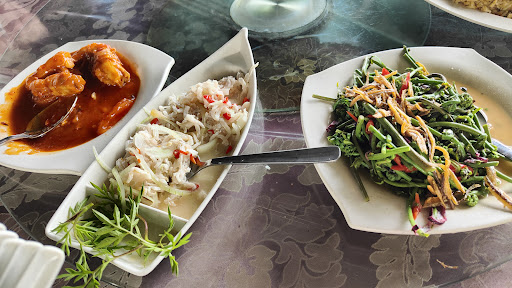 Riverside Restaurant