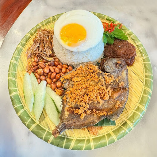 Daun Pisang (Sarikei)