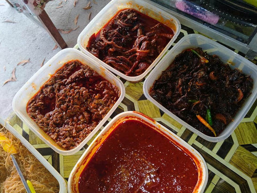 MASAKAN PANAS DAN GORENG PISANG CIKNA