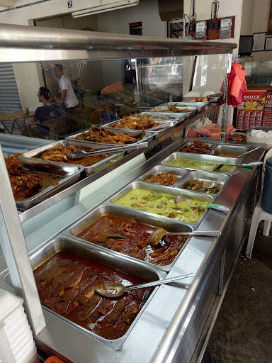 SUP TURBO SIMPANG TIGA-MASAKAN PANAS ALA THAI DAN SEAFOOD