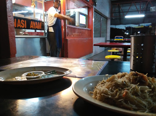 Masakan Dan Minuman Gerai Oren