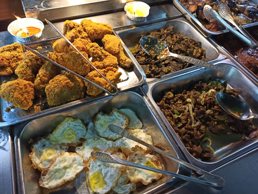 RESTORAN AROMA LENGKUAS