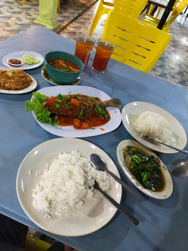 Ameer Tomyam