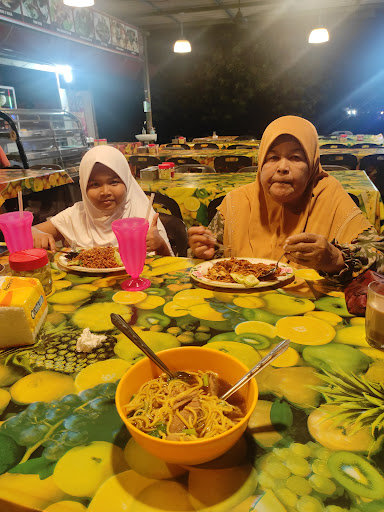 Masakan Panas Ala Thai Kuala Besut & Mee Cambo