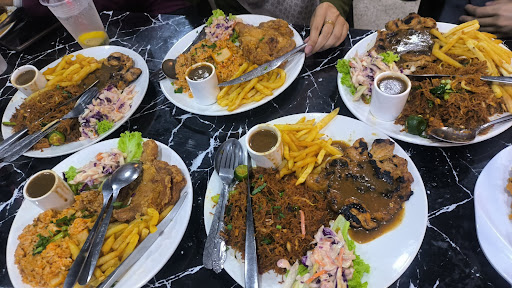 MULUT MANIS CAFE