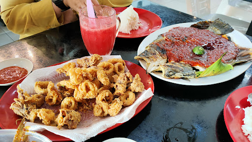 Medan Ikan Bakar Sabak Awor