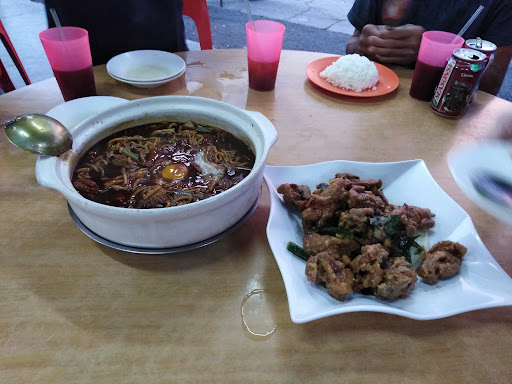 Kedai Makan 88 麻坡88海鲜餐室