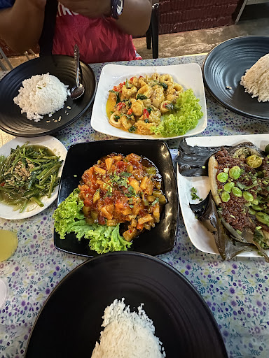 Nengsih Ikan Bakar Kluang