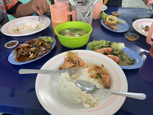 Al Anisah Makanan Panas Chinese Muslim