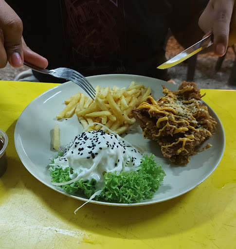 Burger D'Raje Western and Grill