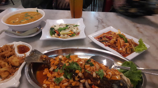 Restoran Grand Seafood Kempas