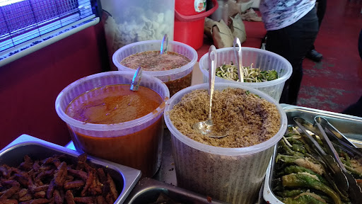Restoran Puyuk Besar (Nasi Kerabu)