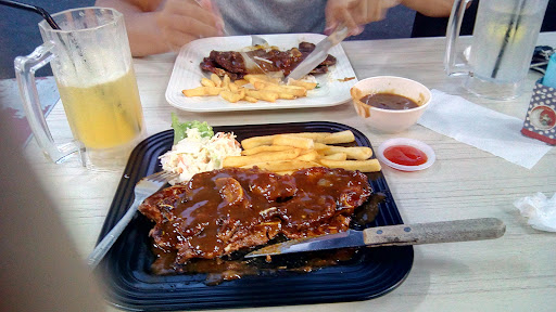 Der' Cabin Bistro Kulai