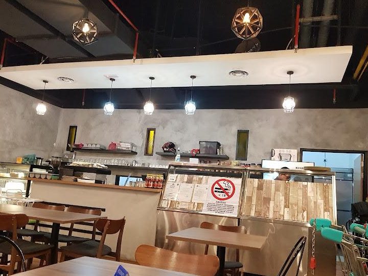 hans cafe deli
