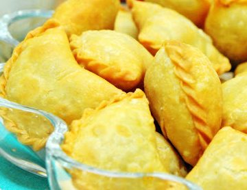 KARIPAP PANAS KAMPAR 1 karipap panas kampar