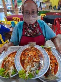 restoran ikan bakar kuala sungai baru melaka